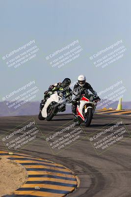 media/Dec-15-2023-Apex Assassins (Fri) [[91f19fb1c7]]/Trackday 2/Session 3 (Turns 9 and 10)/